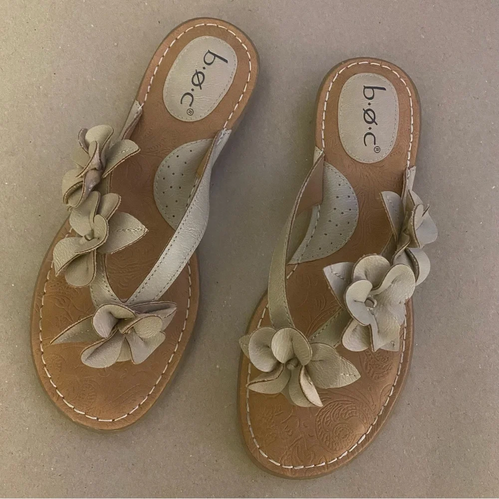 b.o.c. Tan and Brown Floral Sandals 8M GUC - Picture 1 of 8